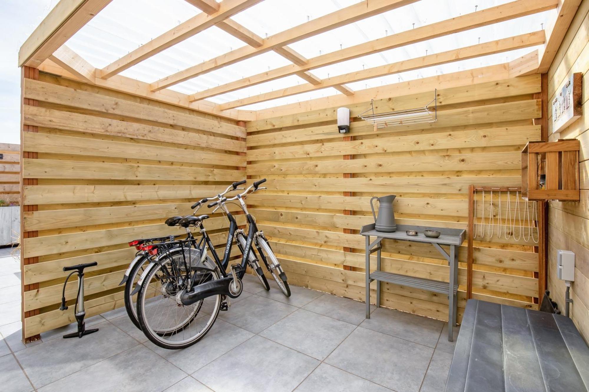 Bed En Bike Strunen Op Texel Den Burg Bagian luar foto